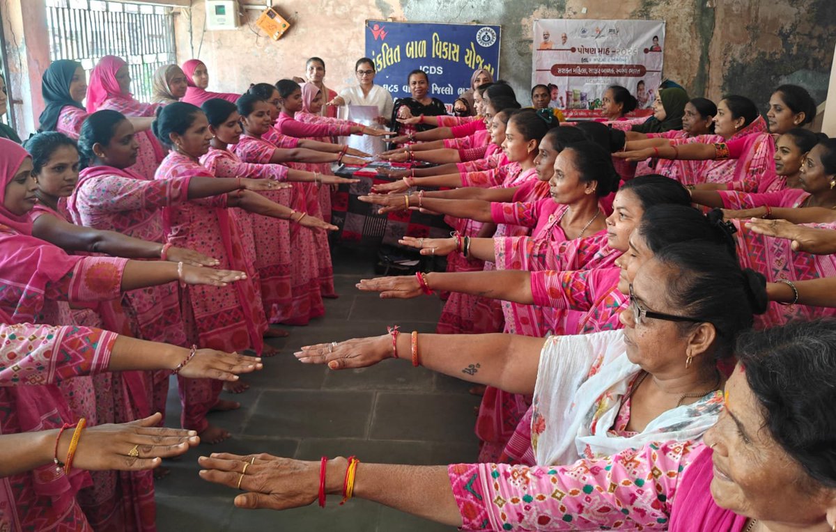 IcdsVagara's tweet photo. આજરોજ પોષણ માસ અંતર્ગત પોષણ માસનો શુભારંભ કરી પોષણ શપથ લેવામાં આવી. આઈ.સી.ડી.એસ. ઘટક વાગરા https://t.co/WtnYMot8Q2