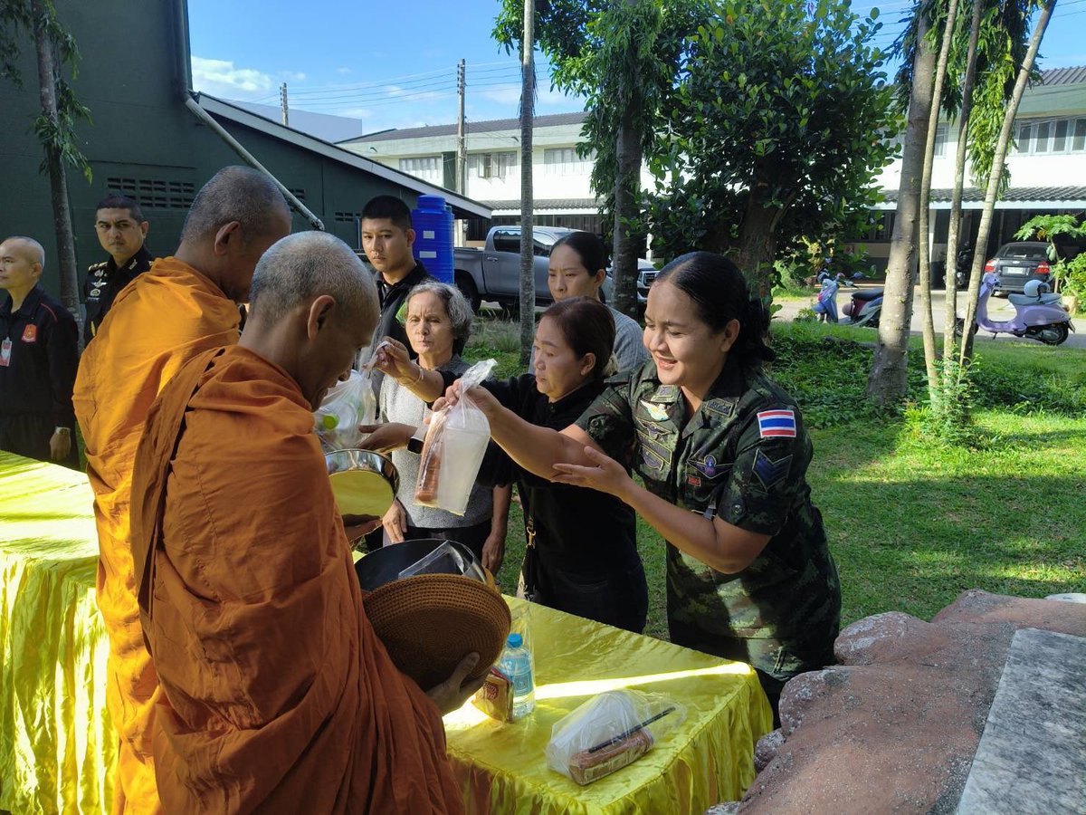 45thMilitary's tweet photo. ลองดูวิดีโอของ มณฑลทหารบกที่ 45 สิ! #TikTok https://t.co/28qWDufbx4 https://t.co/fmR41jz029