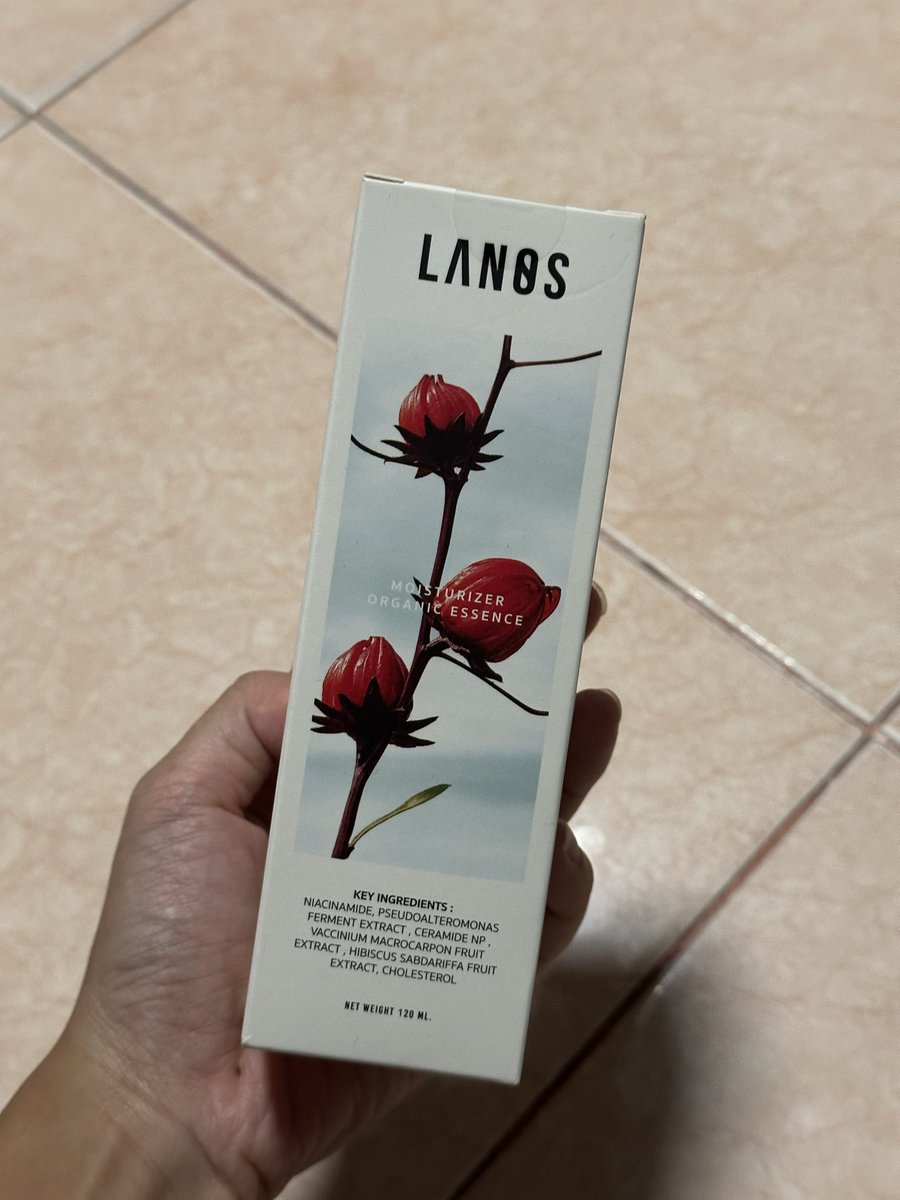 Fahwizz's tweet photo. น้ำตบลานอส ไม่แกะ  230 รวมส่ง 

#Lanos  #น้ำตบ #น้ำตบLanos #ส่งต่อเครื่องสำอาง  #เครื่องสำอางค์มือสอง  #ส่งต่อ
#สกินแคร์ #ส่งต่อสกินแคร์ https://t.co/AAVTsr8b7g