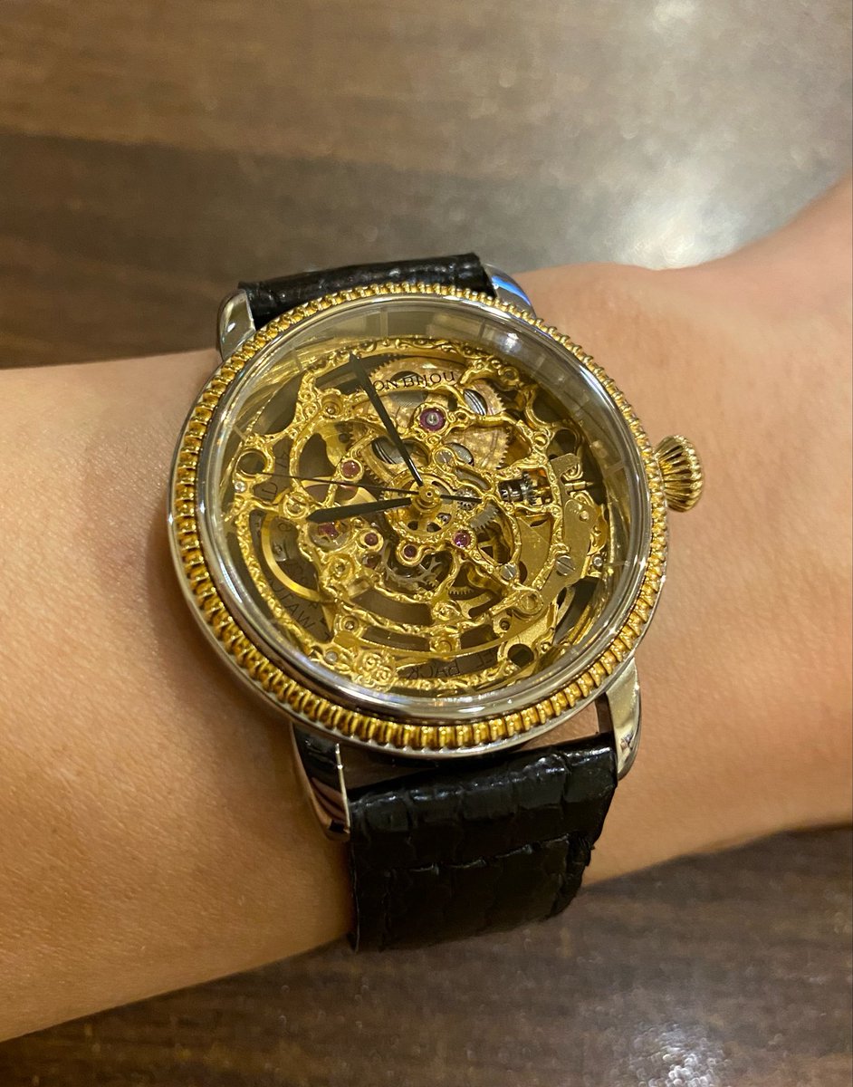 OgreCottonCandy's tweet photo. 本日の腕時計
…ではなく昨日の腕時計です🦉ポスト忘れてました🦉
Orient Mon Bijou
時間見せる気を感じさせないフルスケルトンの美しい時計です🦉サイズ感と品のあるケースの仕上げが気に入りの手巻き時計です✨
#Orient
#MonBijou
#鬼わた時計 https://t.co/7LgezrhsUx