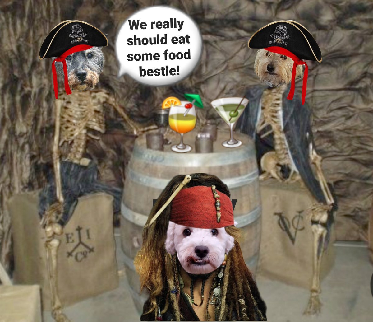 jennystape's tweet photo. Throwback Thursday to Rupes and Norm Pirates 🏴☠️⚓️⚔️🏴☠️😂😂😂😂
@Norman_Dillon1 #BovverBoys #BovverBoysForever #PirateFun #ZombieSquadPirateMonth #BestiesForever https://t.co/sXVgt6TLYh