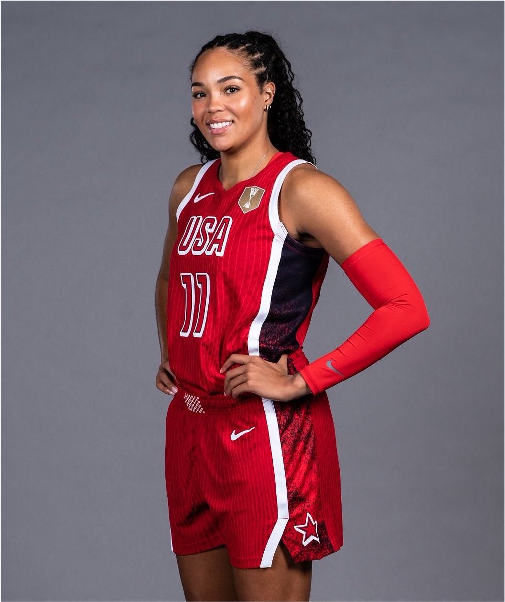 trendyhoopstars's tweet photo. Napheesa Collier vs Hungary:

19 PTS
6 RBS
9-13 FG
15 MIN

USA wins, 108-56! 🇺🇸🪄 https://t.co/X8FJ26OFkN