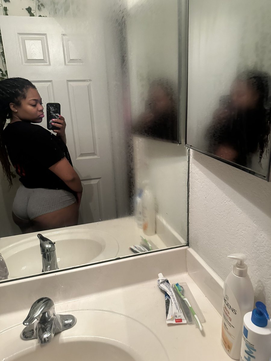 Rx_Shanniee's tweet photo. Mane #fuck cuhhh https://t.co/2ANb7pW09P