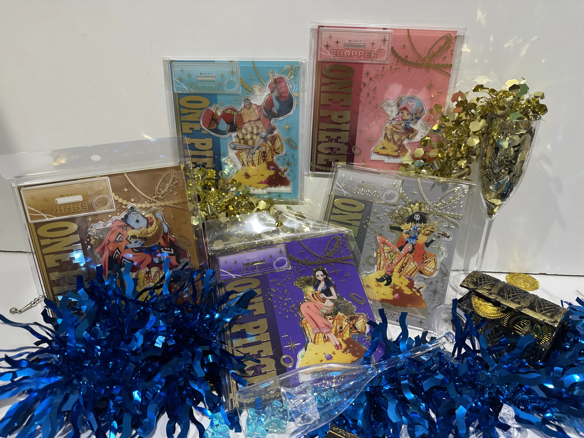 ONE PIECE 麦わらストア 東京駅店 on X: 