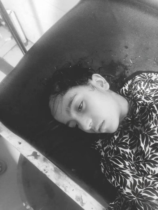 ayesha16g's tweet photo. This is horrific!  A minor girl aged 9 or 10 years was sexually assaulted and then shot dead in Madin, Upper Swat. 

There is no place for monsters who target our children— no mercy, no excuses, no delays. Hang the rapists!
via-@niazbeen93 https://t.co/OD06DtvJxH