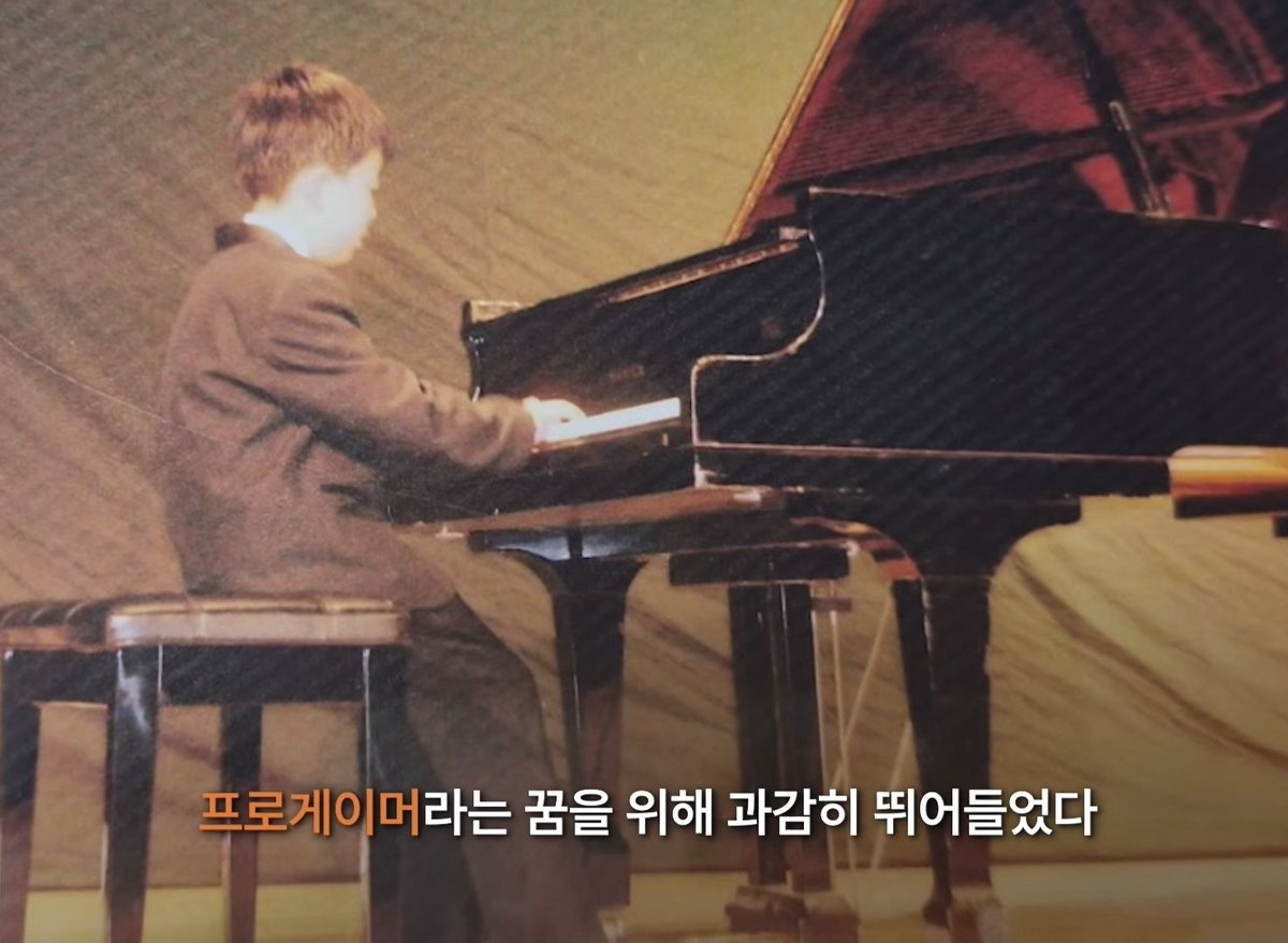 kanjgap's tweet photo. 피아노와 카나비 https://t.co/IBfbvbUG8G