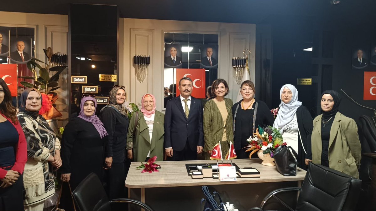 HsnozcoskunMHP's tweet photo. AK Parti Diyarbakır Milletvekilimiz Sayın Suna Kepolu Ataman, partimize hayırlı olsun ziyaretinde bulundu. Nazik ziyareti ve hoş sohbeti için kendisine teşekkür ederim.@dbdevletbahceli @MHP_Bilgi @MHPDYARBAK7n https://t.co/riYQ0AR42J