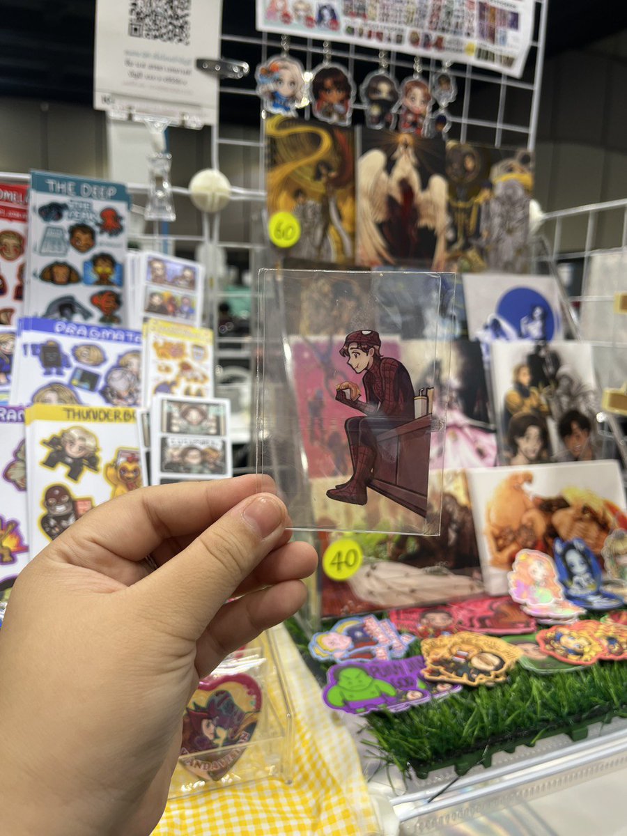 Candel645's tweet photo. ในงาน #moviescnv2026 เรายังมีเซ็ตนี้ไปลงแผงนะคะ! ใครที่ไปดู #spidermanbrandnewday แล้วคิดถึงน้องพีทก็แวะมาบูธ D14-15 กันได้น้า 🕸️❤️ https://t.co/5ikLybGGxD