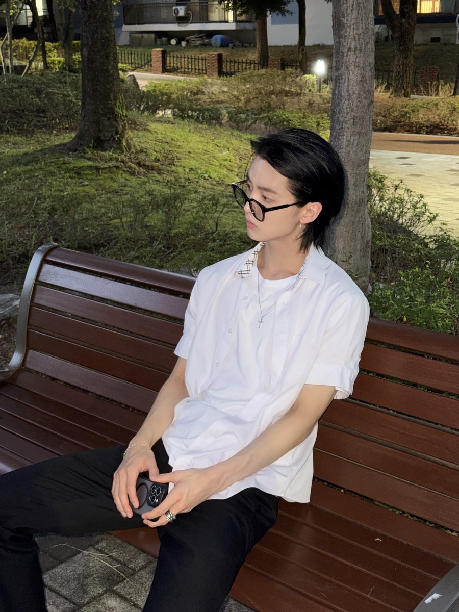 TNX_Official's tweet photo. 은휘혈。

#TNX #티엔엑스
#은휘 #HWI
#Die_Another_Day
#PNATION #피네이션 https://t.co/vSEA4XkFeZ