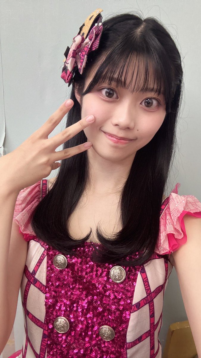 y_hinata48's tweet photo. どの色のひなが好き〜？ https://t.co/9WJ8csvqfT