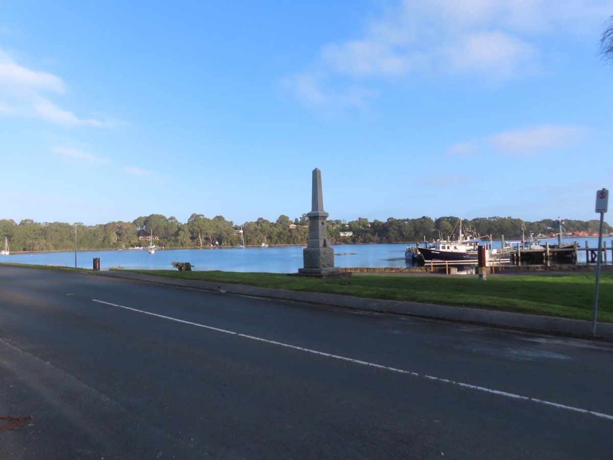 wapple15's tweet photo. A #DuckReport from #Strahan on the west coast of Tasmania. 🇦🇺 🦆 🦆 https://t.co/LMfgeoLyLN