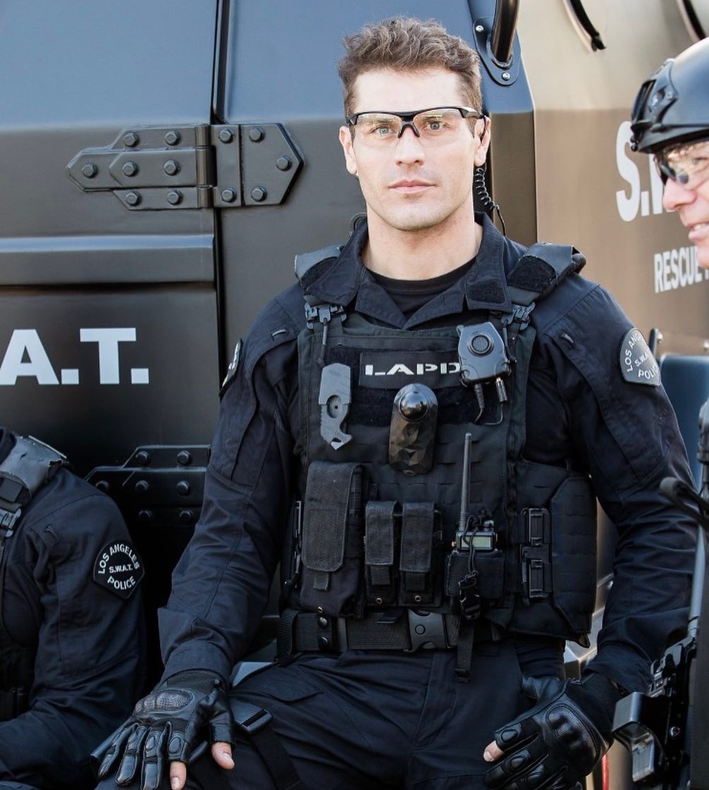 SPNEurope's tweet photo. That would be an epic lethal combo #DonovanRocker and #JudeCallan #RUde #CaRo #JuDo #SWATCBS #SWATExiles #BAMFs at work #ronenrubinstein #louferrignojr https://t.co/n3dsxQEuJe