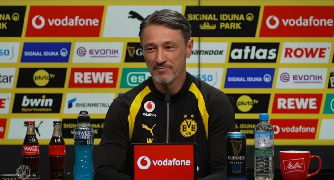 bvbnewsblog's tweet photo. Niko Kovac on starting Fabio Silva in a two-striker system:

"There’s always that effect when someone comes on from the bench. That’s an impact. That’s important. [...] Fabio’s doing really well. As a manager, I always have more options in mind. I’m keeping my options open. It might happen – and it certainly will – but as for when that will be, we’ll have to wait and see."

#BVB