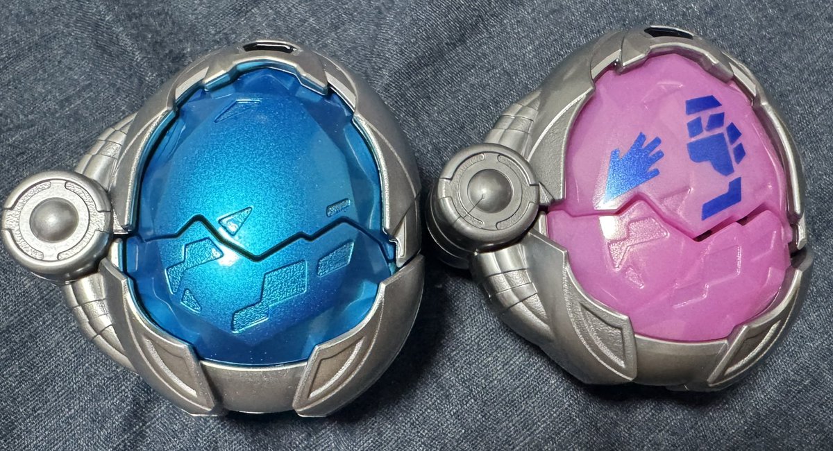 HaokiGou97733's tweet photo. タマゴ塗装してました(´>∀<｀)ゝ

中身はなんじゃろな？ https://t.co/Phn2PWbkS0