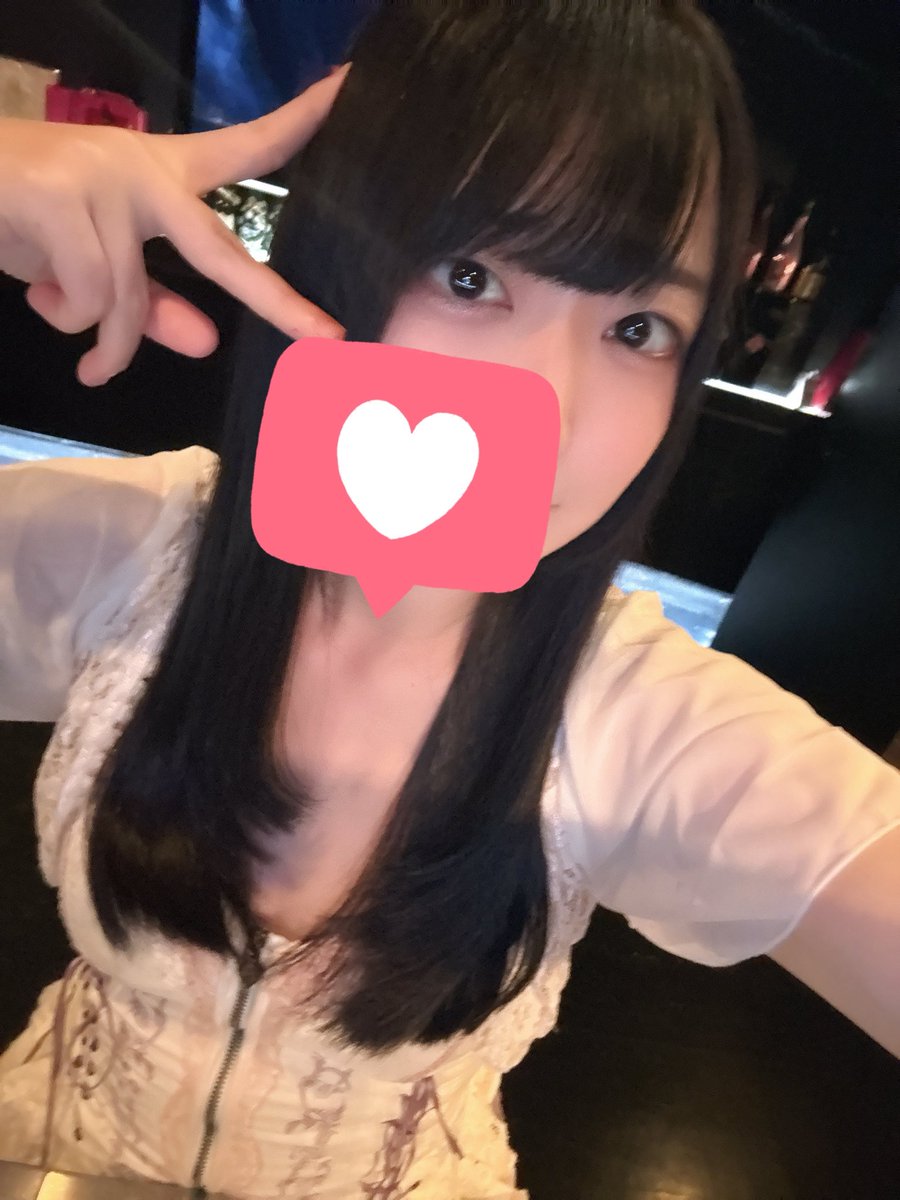 Alice94m's tweet photo. 🍥あめふり週間🍥

9月ってなかなか天気すぐれないよね
今日もはるばるやってきたから飲みにきてくれたらうれしいです🍻

#ガールズバー #新宿ガールズバー
#新宿三丁目 #新宿東口 https://t.co/FQOkQyilVd