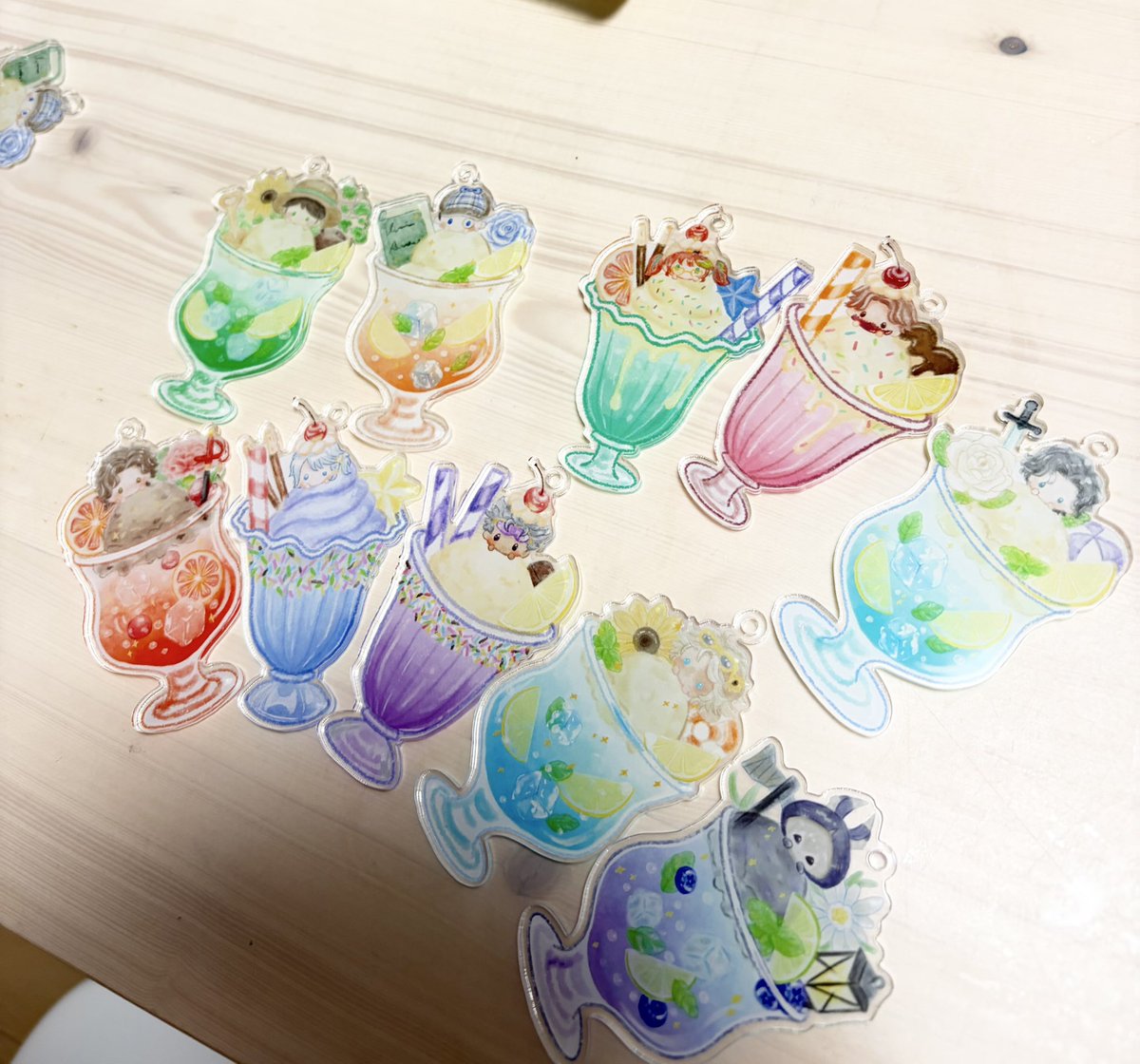gmoefe's tweet photo. 残狂で頒布するアクリルキーホルダー届いた！
かわいい！！！

東3 マ38abでお待ちしてます🍒 https://t.co/3nH1EQTVmz