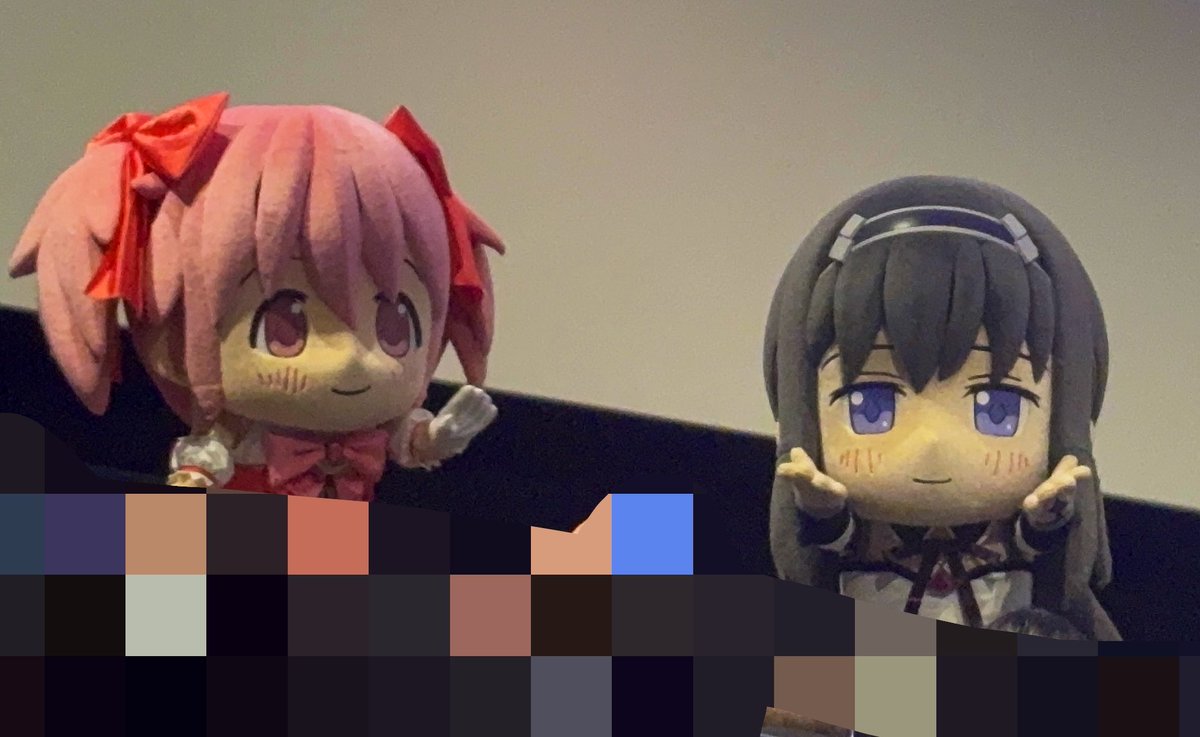 innocence445's tweet photo. めっちゃ今更なんだけど
まどマギのグリーティング上映会いってきた
二人共かわいすぎた✨
録画もしたけど変な声出たのであげるのをやめたw https://t.co/0ybGK7wW6m