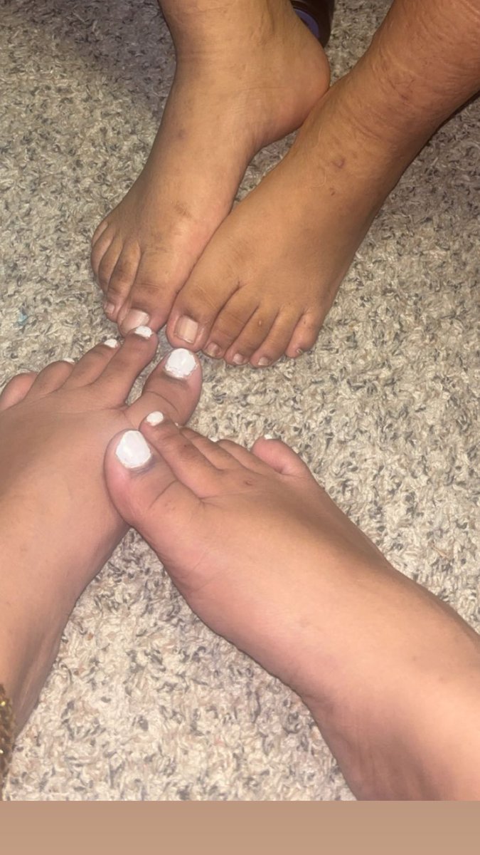 Trippygv's tweet photo. Who wants feet content from two girls? #foot #feetfetısh #feetworshi̇p https://t.co/WYaXlM96KR