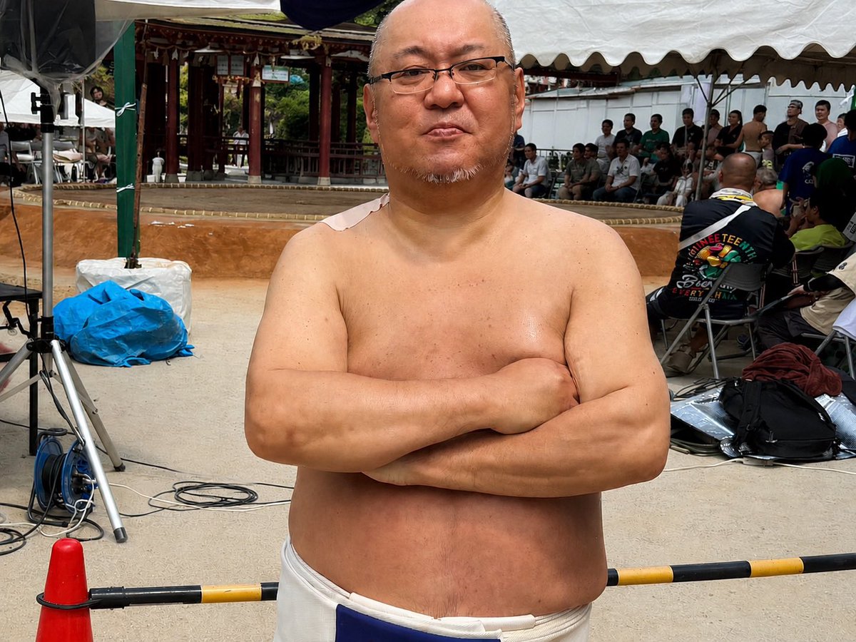 maeheya_sumo's tweet photo. 先月末の相撲大会
猫騙しされたよ
ボク弱かたよ😓
左手薬指靱帯痛めたよ
#sumo #相撲 https://t.co/EtsnqIkRlc