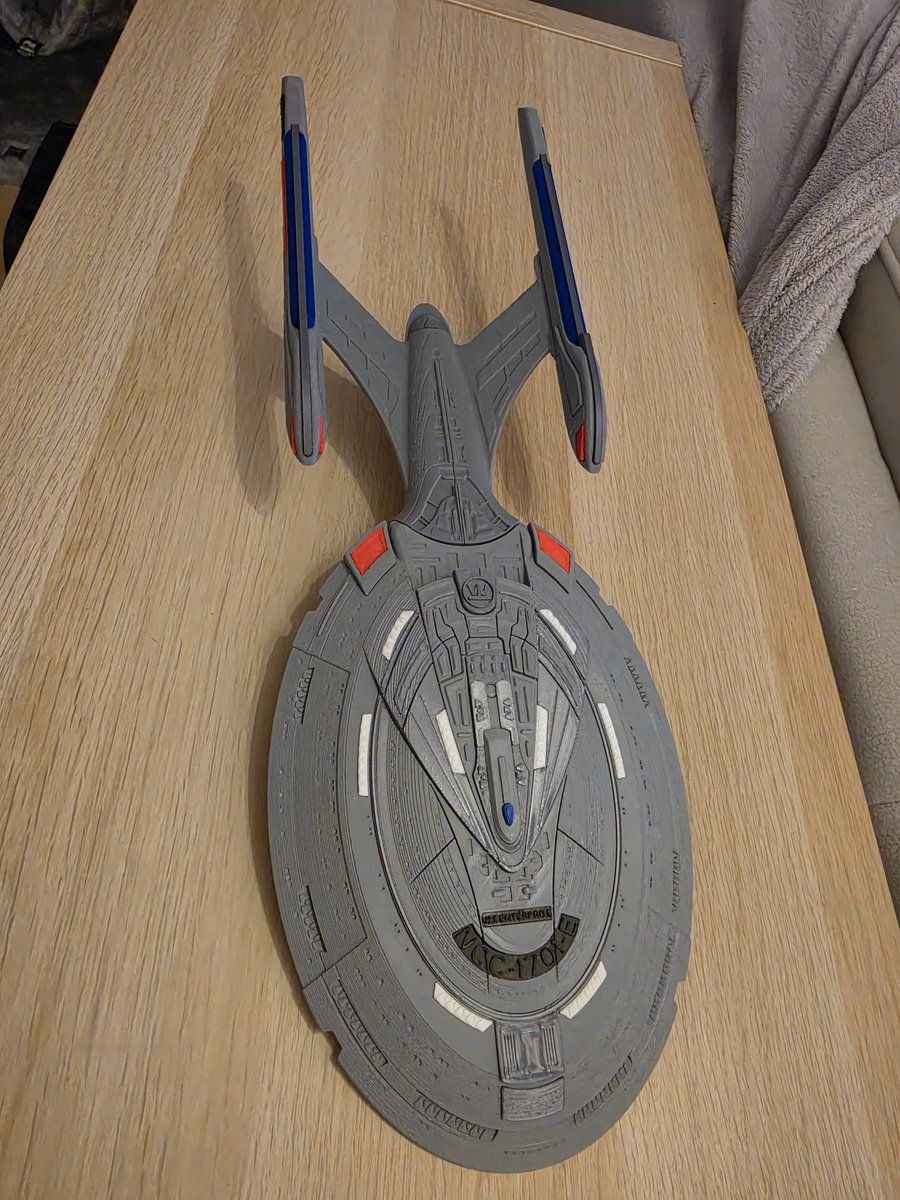 das_soeckchen's tweet photo. Okay for the #ElegooDay2026 and the #MakeItReal Campaign
Printed on @Elegoo_Official Centauri Carbon using mostly Elegoo Matte PLA Slate Grey: the Enterprise E https://t.co/5YDWWdOQsE