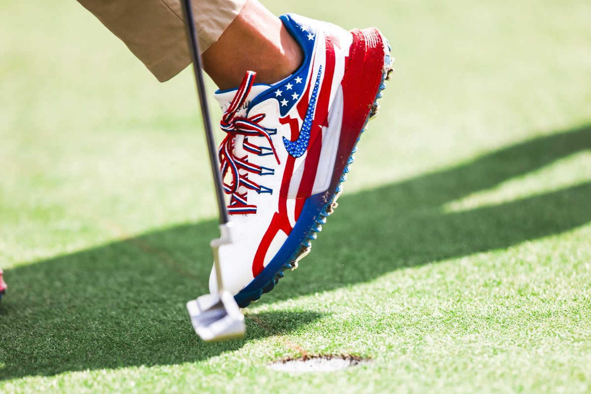 HashtagChad's tweet photo. Nelly's bedazzled @SolheimCupUSA Nikes this week at Bernardus 😮‍💨🇺🇸 https://t.co/rFaUqBlav1