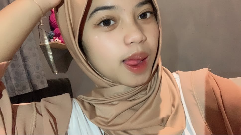 CaAxeIIa's tweet photo. Jadi anak baik https://t.co/y5jtoXnNPW
