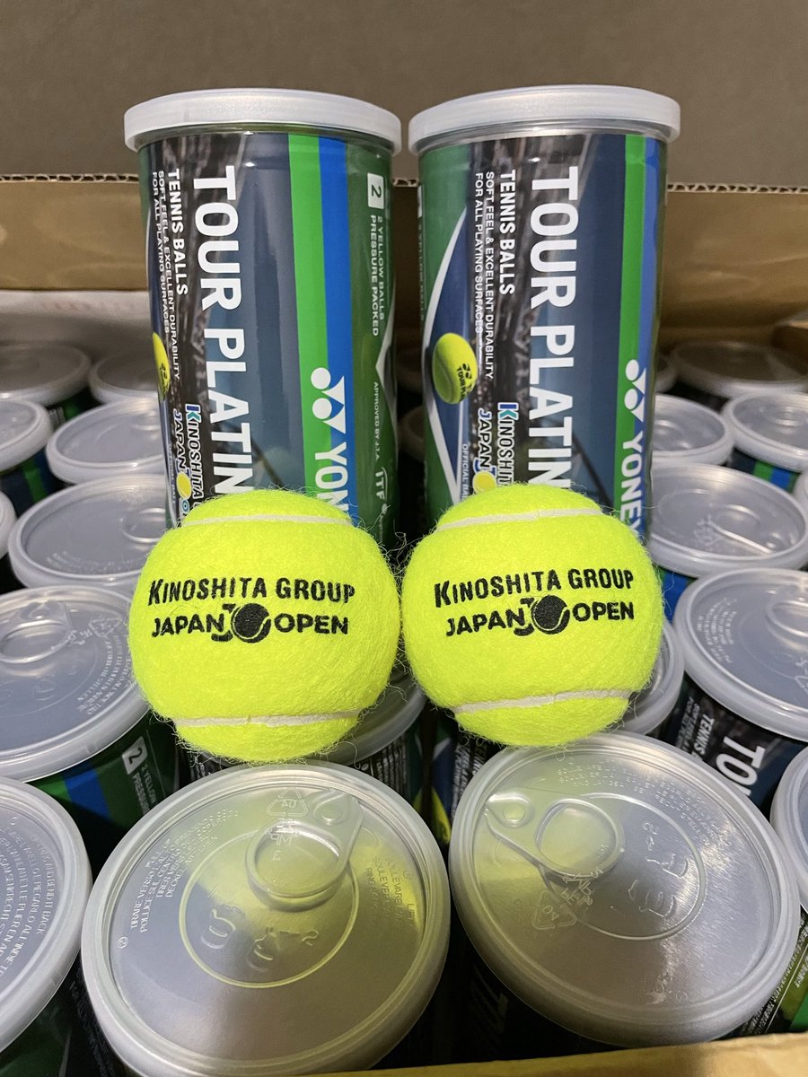 op2020granma's tweet photo. YONEX 様
ありがとうございます❣️
早速、今日の練習に使わせていただきました🎾
チームのみんなも大喜びでした💃

私、ここのところ調子が悪かったのに、今日は絶好調でした💪
やっぱりラケットがYONEXだと相性が良いのかも☺️

#テニスチーム活動応援キャンペーン https://t.co/DD2OZ6Nnju