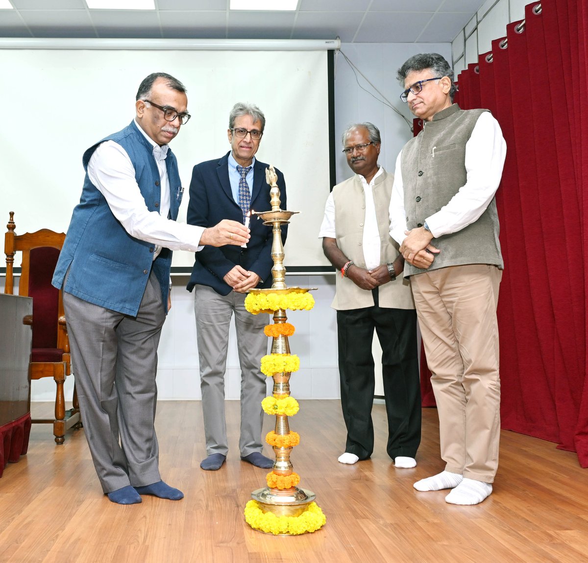 BSIP_official's tweet photo. #BSIP celebrated its 80th Foundation Day in the presence of Chief Guest Prof. Umesh V. Waghmare, Secretary, @IndiaDST, marking eight decades of excellence and new frontiers in palaeosciences. @DrJitendraSingh @waghmare16 https://t.co/49jkVfJS0y