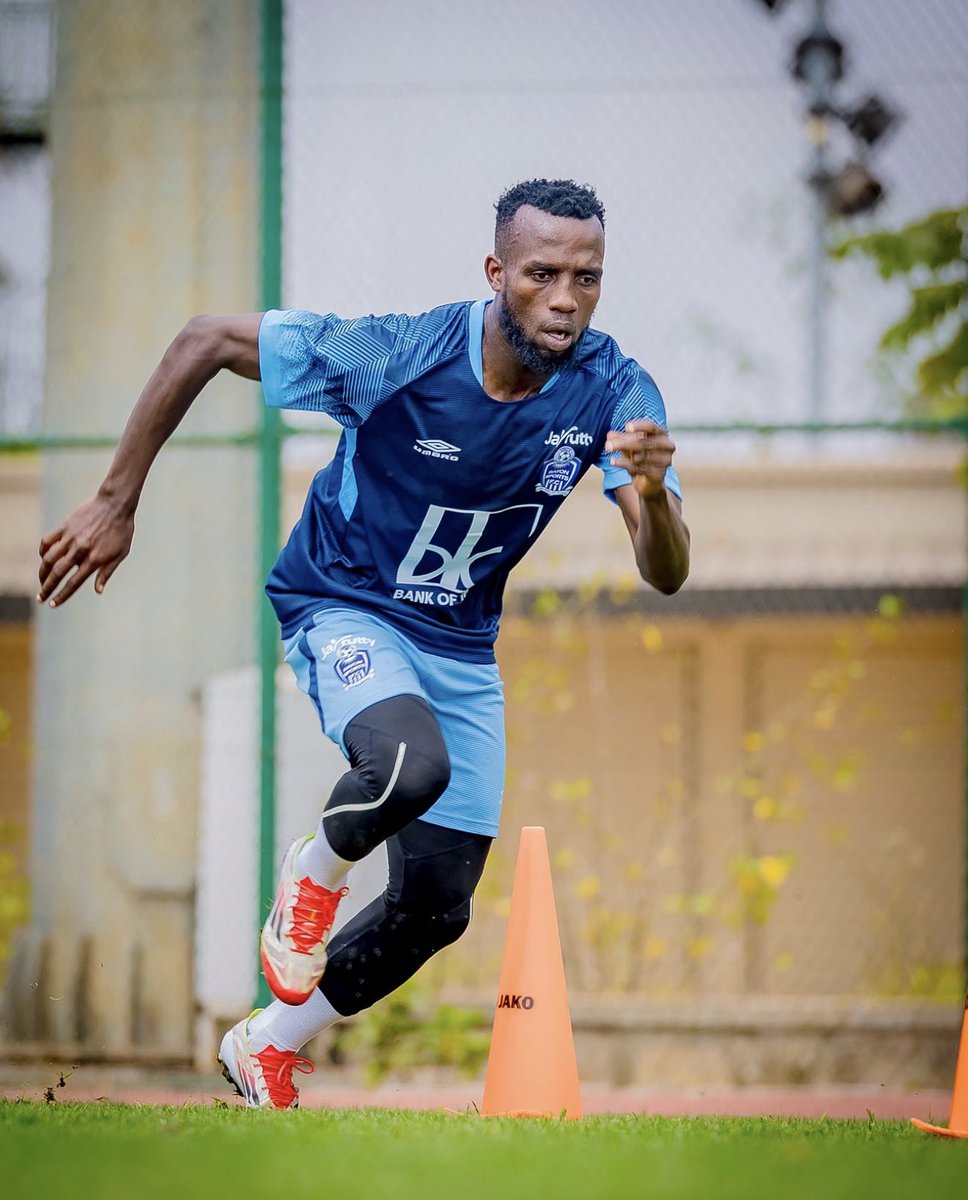 imfuraluc01's tweet photo. #CAFCC | #RAYPAN
Saturday, 12.09.2026
18H00
RAYON SPORTS vs PANTHÉRE du Ndé
MURERA mu myitozo ikomeye itegura umukino wo ku wa 6.
WAMAZA KUGURA TICKET YAWE?
*939*3*2#
UBURURU MU MAHORO….
@BBKIGALIFM 89.7 FM https://t.co/qvY5oxlyOT