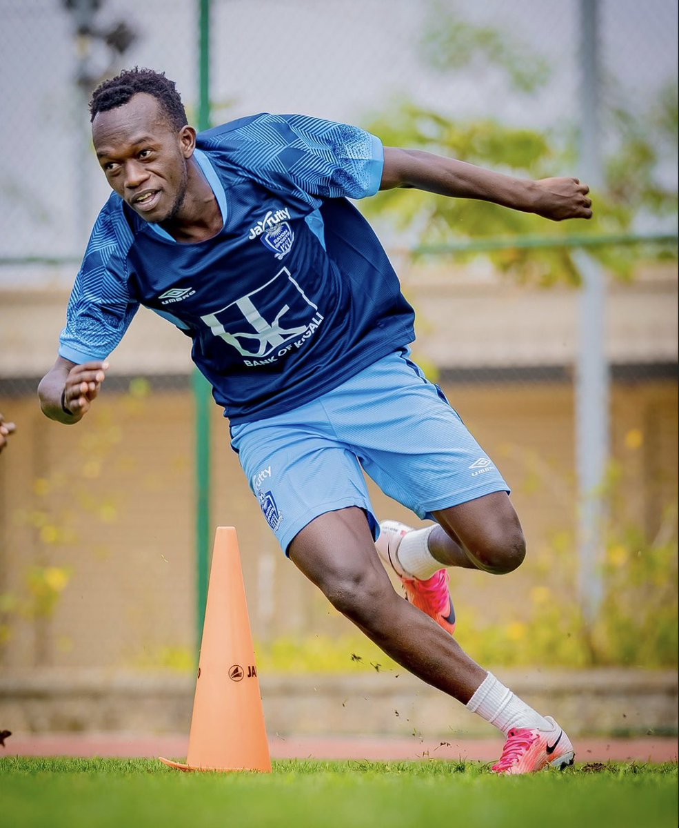imfuraluc01's tweet photo. #CAFCC | #RAYPAN
Saturday, 12.09.2026
18H00
RAYON SPORTS vs PANTHÉRE du Ndé
MURERA mu myitozo ikomeye itegura umukino wo ku wa 6.
WAMAZA KUGURA TICKET YAWE?
*939*3*2#
UBURURU MU MAHORO….
@BBKIGALIFM 89.7 FM https://t.co/qvY5oxlyOT