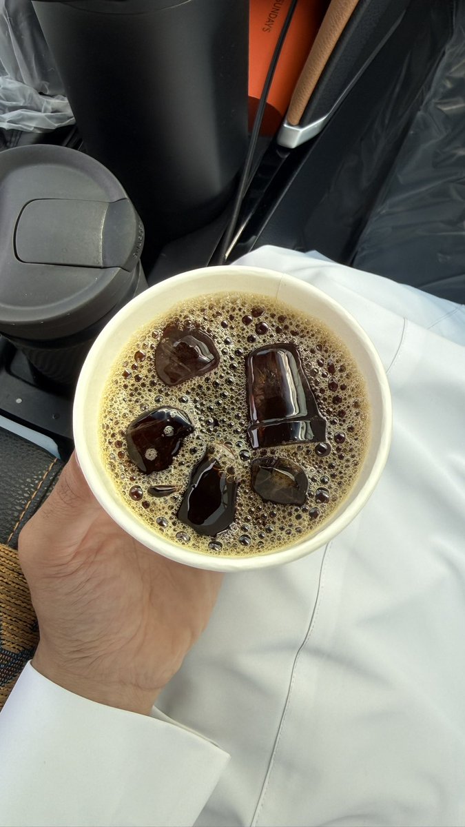 1llkaz's tweet photo. أدهمنيييي https://t.co/A8DZZV3Gbv