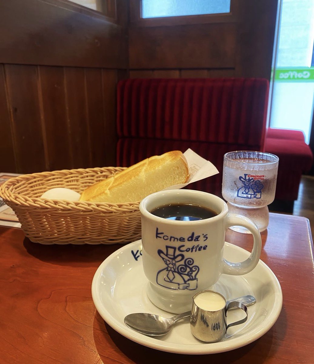ritu857436's tweet photo. いろんなカフェ巡るの好きだけど安定のコメダも好き https://t.co/9SKpKdKpcX