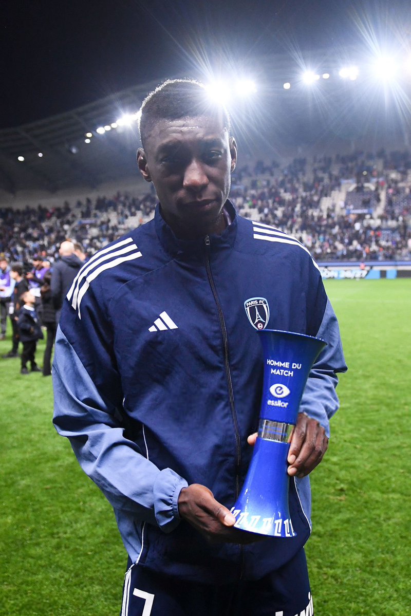 ActuFoot_'s tweet photo. 🚨 OFFICIEL ! ANGE MARTIAL TIA (Reims), ADAMA CAMARA (Paris FC), ALIMAMI GORY (Abha Club) et ÉMILE DOUCOURÉ (Genk) VONT DÉCOUVRIR LA SÉLECTION MALIENNE 🇲🇱 !!! ✅

Ils sont appelés pour la prochaine trêve internationale. 🆕 https://t.co/FbK8ImHguN