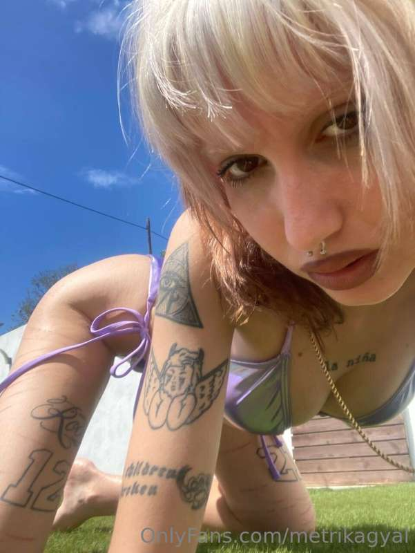 spgooncvnt888's tweet photo. esta puta diosa no requiere presentación https://t.co/JBxeSd9JyA