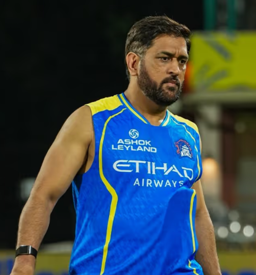 AsianetNewsSN's tweet photo. CSK ತಂಡದ ಫ್ಲೆಮಿಂಗ್ ಜಾಗಕ್ಕೆ ಭಾರತದ ಮಾಜಿ ಕ್ರಿಕೆಟರ್, ಕಠಿಣ ಷರತ್ತು ವಿಧಿಸಿದ ಧೋನಿ
click the link
https://t.co/S78dXwrjcX
#csk #msdhoni #dhoni #hemangbadani #badani https://t.co/HDUqjPmCQ2