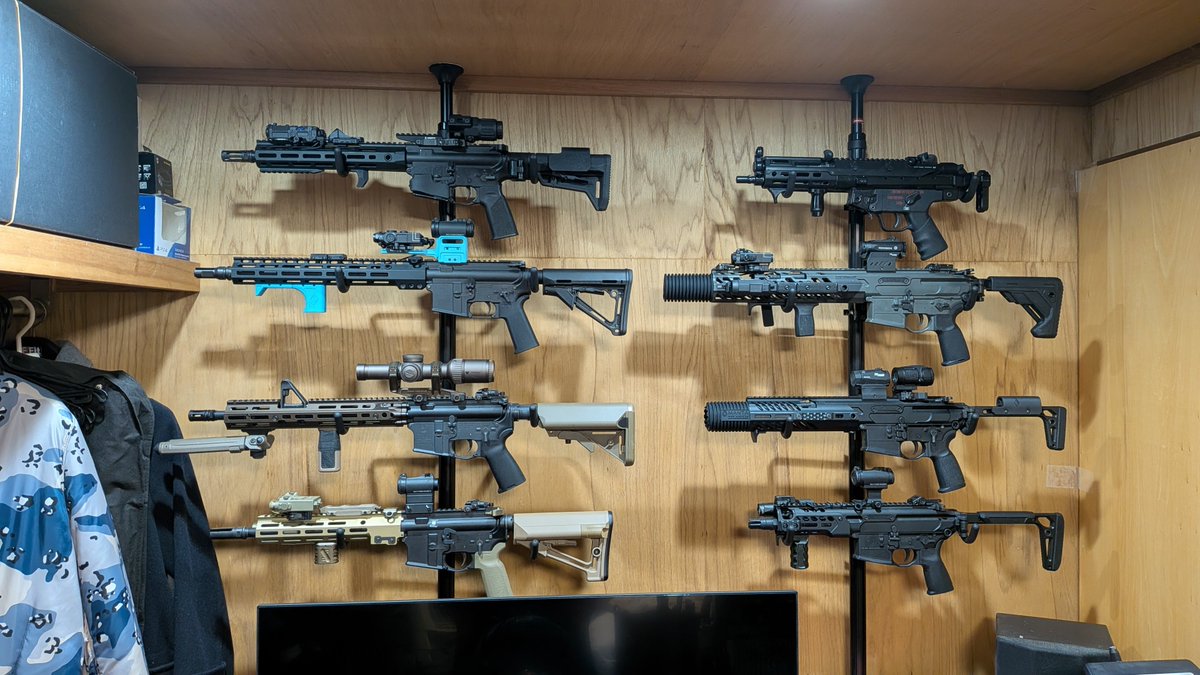 LRJNS38's tweet photo. ガンラック建てました https://t.co/S05OOKK1Bt