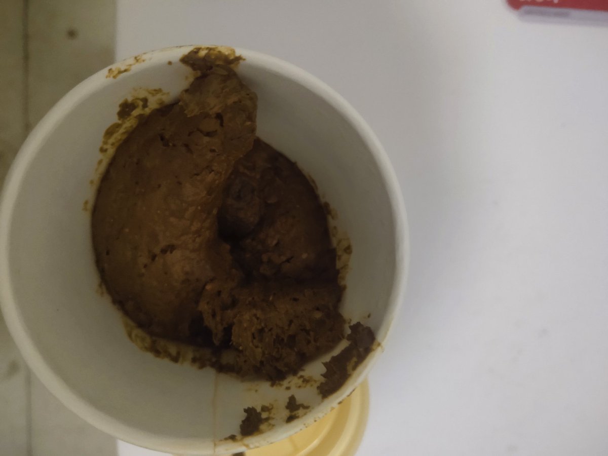 123asdzxc56's tweet photo. 虽然好吃，但是你也不能贪多哦，每次一杯对于你来说刚好可以，把这杯送给需要的肌肉马桶 https://t.co/9kSc8VfAVN