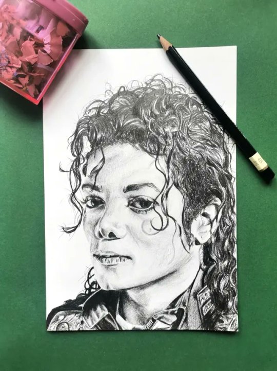 Bublinko_art's tweet photo. I need new #mjtwt followers please, ifb 🙂 https://t.co/T8HzXlas5y