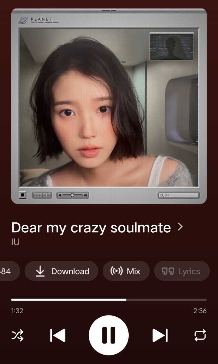 ioiuaena's tweet photo. a bittersweet breakup song and a song about lifelong friendship. one breaks your heart, the other warms it. both makes you cry.

#이_별로부터_아이유_등장
#IUfromUnknownPlanet https://t.co/KB4BUQQ4ZY