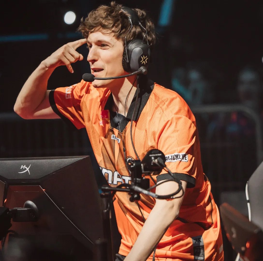 RocketBullets's tweet photo. 🚨RUMOR: BENJYFISHY 🇬🇧 DUELIST?

According to @valoinside, benjy could be the secondary duelist to Wo0t 🇹🇷 while they trial hiro 🇳🇱 as sentinel

Additionally, they have reportedly started trials with Boaster 🇬🇧 https://t.co/nEs3tgZplG