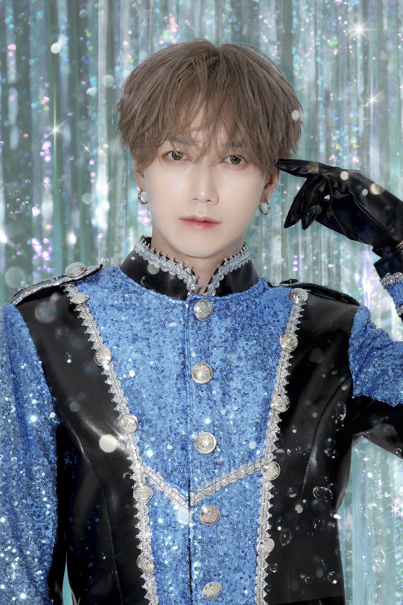 axxx1s_official's tweet photo. ✩ ⋆ ✩ ⋆ ✩ ⋆ ✩ ⋆ ✩ ⋆ ✩ ⋆ ✩ ⋆ ✩ 

#AXXX1S 

8th single visual🎧💿
『どしたん、話聞こか？』

一ノ瀬 瑞希(いちのせ みずき)
@axxx1s_mizuki 
member color : LIGHT BLUE🩵

✩ ⋆ ✩ ⋆ ✩ ⋆ ✩ ⋆ ✩ ⋆ ✩ ⋆ ✩ ⋆ ✩ 

RP＋♡＝1000達成で…
次のメンバーを公開🤭 https://t.co/2HWeDU5WbK