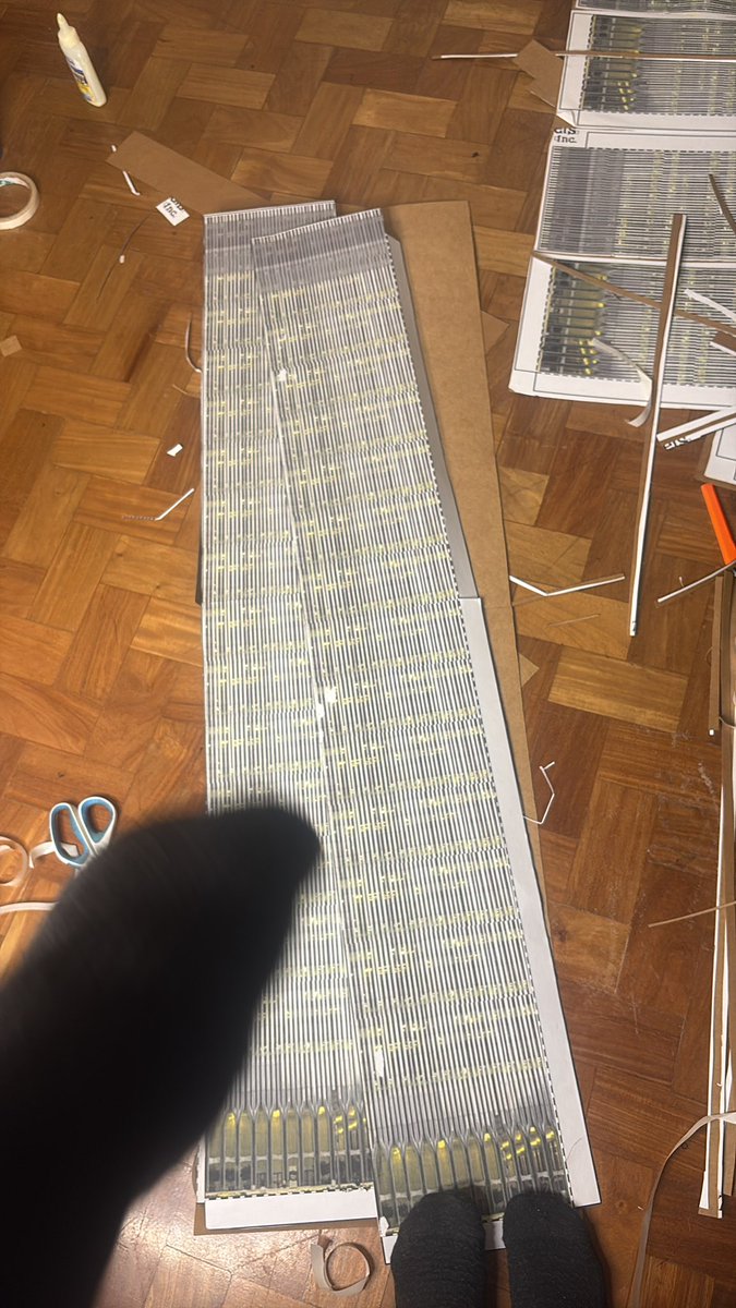 mussakah's tweet photo. fazendo uma maquete a0 das torres gemeas pra comemorar o 11 de setembro 🙂 https://t.co/Qs7GAML0Iu