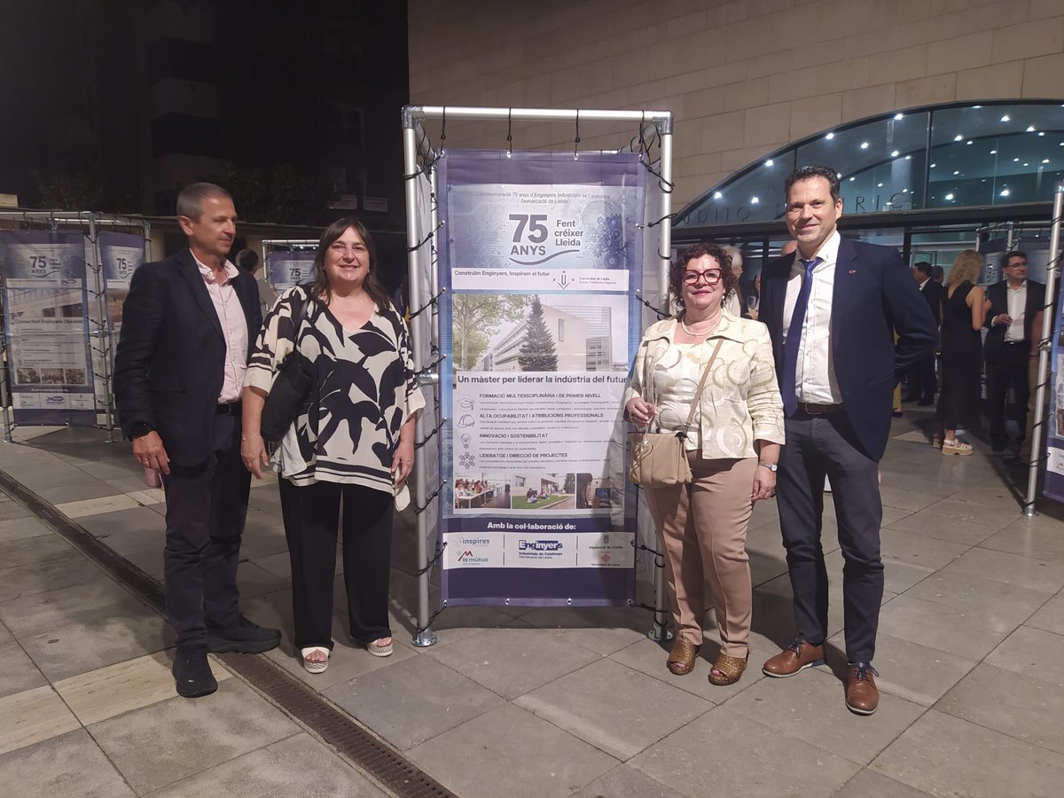 EPS_UdL's tweet photo. @EICLleida ha commemorat el seu 75è aniversari. L’@EPSUdL hi ha estat representada pel seu director, Josep L. Lérida, juntament amb representants de l’àmbit de l’enginyeria industrial, la recerca i les aliances corporatives de la @UdL_info  https://t.co/JG6njVjEdb #somudl https://t.co/43pKmDA4tP