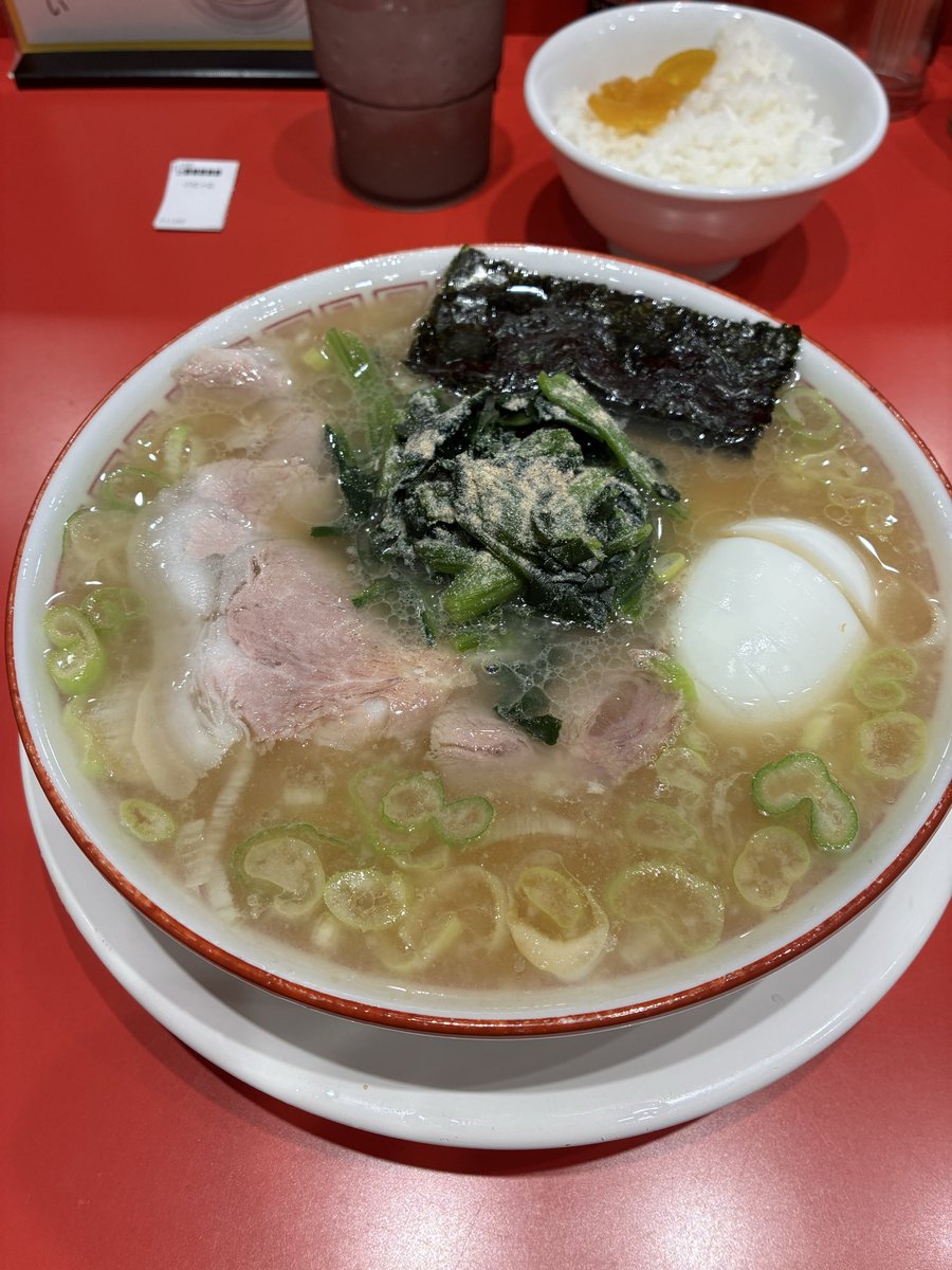 __minmi73__'s tweet photo. 健康診断受けて、貧血と悪玉コレステロール値がやばかったのにこのお昼ご飯😂

もう里帰りすると思うと食べたいものは絶対食べておきたい🐷案の定浮腫やばい。 https://t.co/caxOkjcSrM