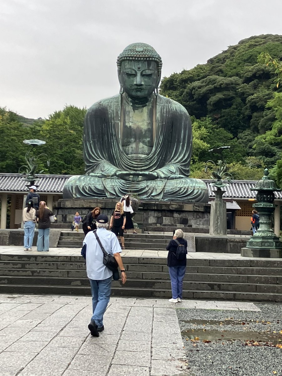 manyutin39's tweet photo. 江ノ島シーキャンドルと鎌倉大仏、鶴岡八幡宮に行ってきました！観光は楽しかったけど、めちゃ疲れた💦 https://t.co/jRx4uOFuWu