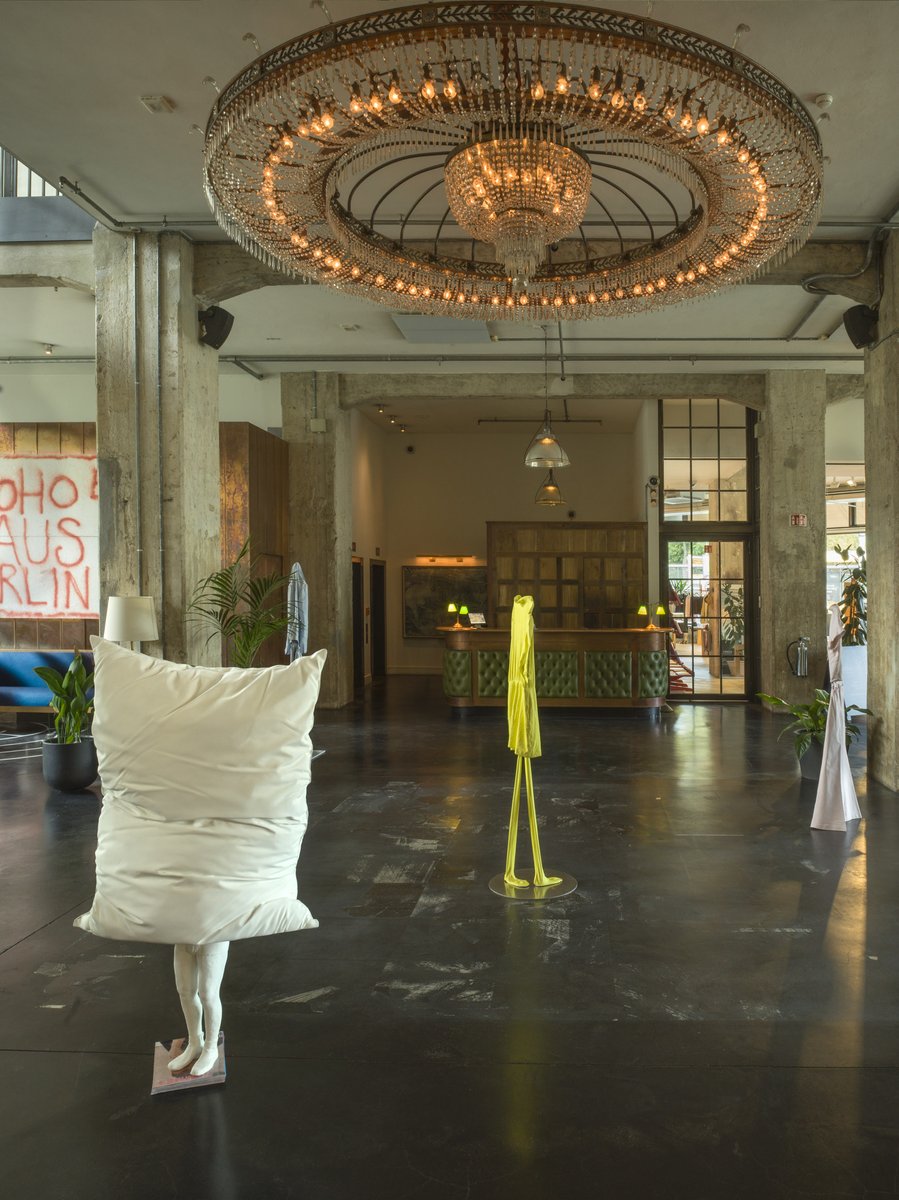 johannkoenig's tweet photo. Now on view at Soho House Berlin on the occasion of Berlin Art Week 2026, Erwin Wurm’s DREAMERS transforms the hotel’s lobby into a surreal world where the boundaries between the human body and everyday objects begin to blur. Inspired by the concept of DREAMERS, the installation invites visitors to pause, look again, and enter Wurm’s imagined realm of dreams.

Presented in collaboration with Porsche, the project celebrates creative change makers who have the courage to dream, creating a fitting dialogue between Porsche’s legacy of innovation and Wurm’s playful approach to transforming familiar forms.

ERWIN WURM
DREAMERS

SOHO HOUSE, BERLIN, GERMANY
9 – 13 SEPTEMBER 2026

🔗https://t.co/KrKmz9AFvo

#Elsewhere #ErwinWurm #BerlinArtWeek

© Photos by Roman März