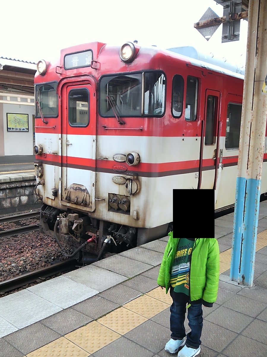 nigko50ata's tweet photo. 結果として数々の思い出をぶっ壊した車両たちに対して激しい憎悪の念を抱き徹底的な排除を望む一方であの頃の幻影を追いかけ続けても見つけられずに虚無になってしまうバケモンキッズが爆誕するわけだ https://t.co/rV8IYSL70l
