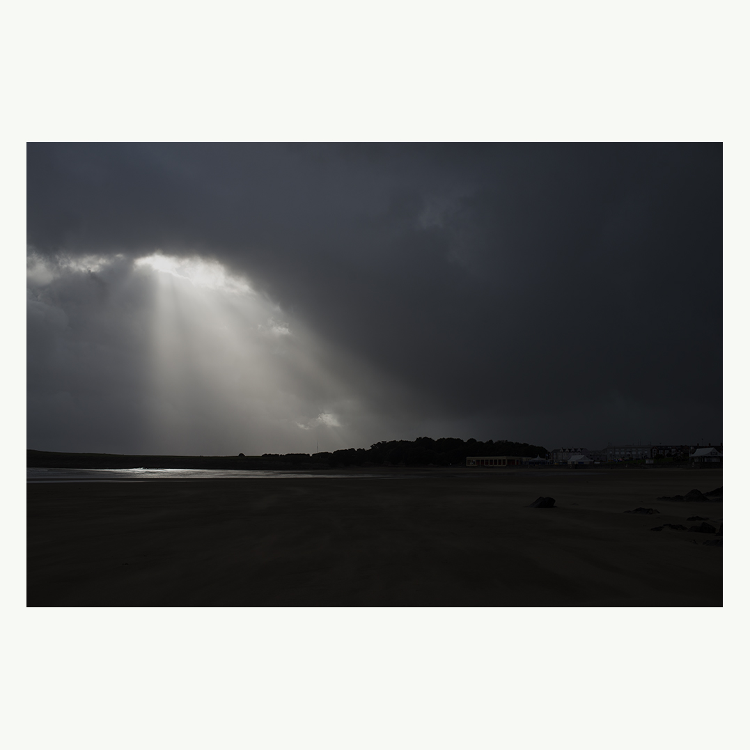 JonPountney1's tweet photo. Not another soul was on the beach! It really changed the way I think and work, and that day I became an artist much more focused on landscape and my place in it. I'm glad so many people enjoy this photograph; here are a few of the other shots that day https://t.co/tH3cT3qfuZ
