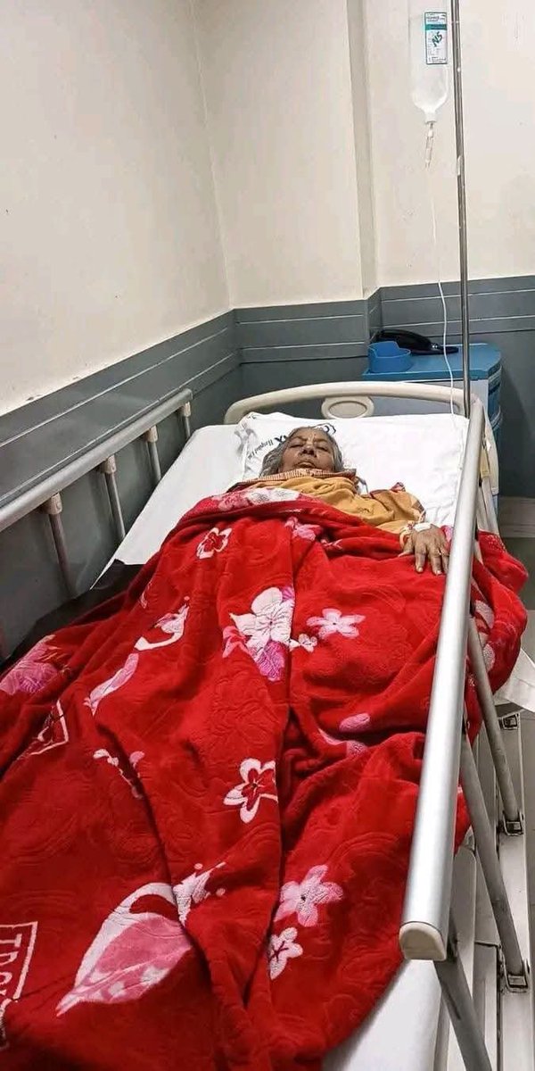 Dhamimemeforce's tweet photo. Meet Chinmoy Krishna Das.

He has been languishing in jail for nearly two years in a false case. This morning, the mother of Sri Chinmoy Krishna Das Prabhu died.

Her last wish was to see her son once. He was given 5 hours to perform the last rites of his mother. He then fell at the feet of Shri Krishna, crying profusely, before being taken back to jail.

This is the absolute state of being a Hindu in an Islamic-majority Bangladesh.

Never Forget - DEMOGRAPHY IS DESTINY!