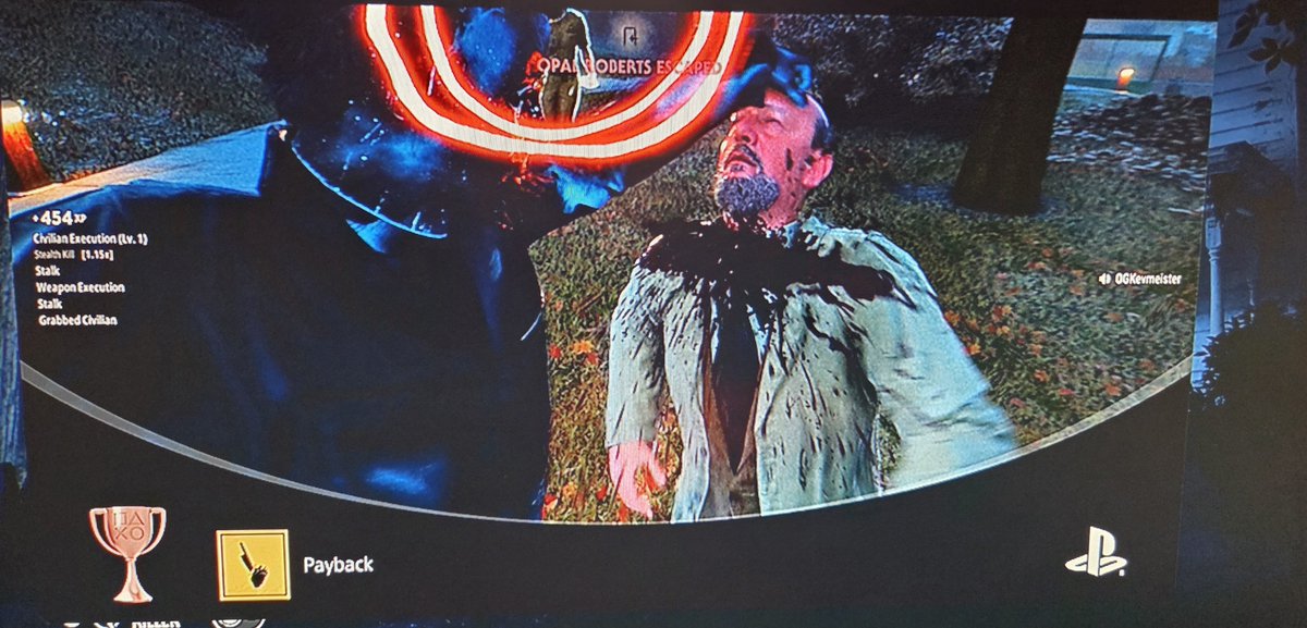 ghostefacezero's tweet photo. Payback @HalloweenTVG  #Halloween #HalloweenTheGame #TheShape #michaelmyers https://t.co/Ye2NdTkxXo